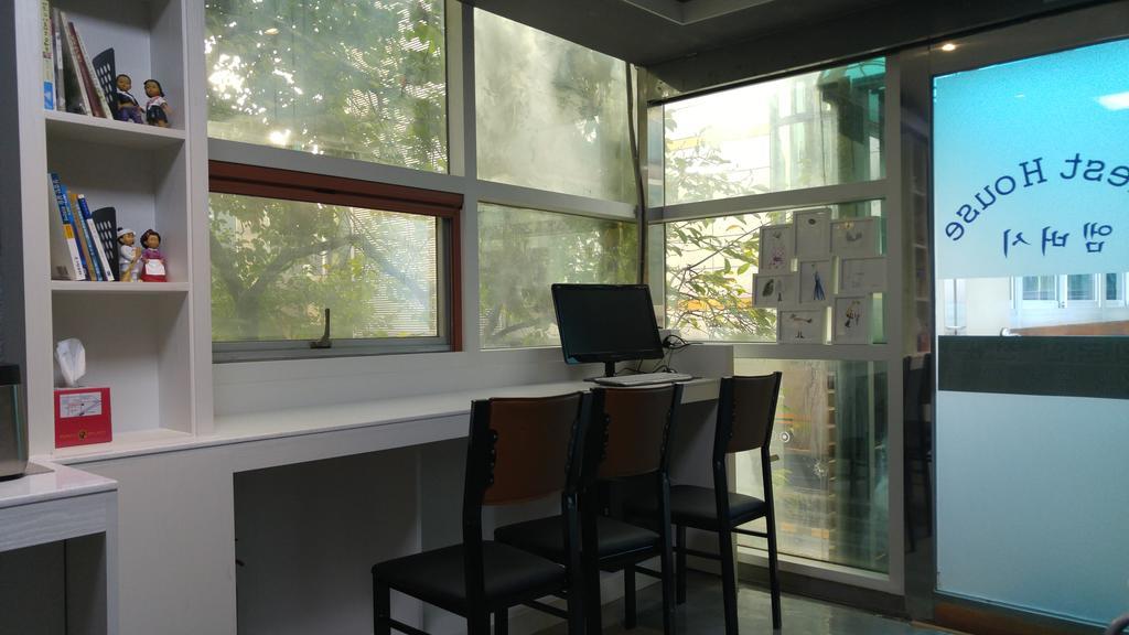 Embassy Guesthouse Itaewon ソウル特別市 エクステリア 写真