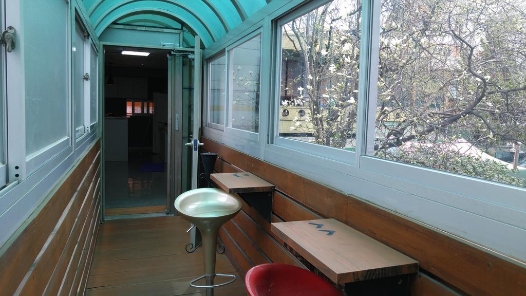 Embassy Guesthouse Itaewon ソウル特別市 エクステリア 写真